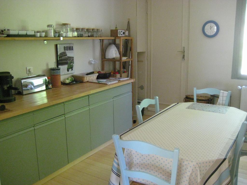 Villa De Carbonelle Pierrevert Extérieur photo